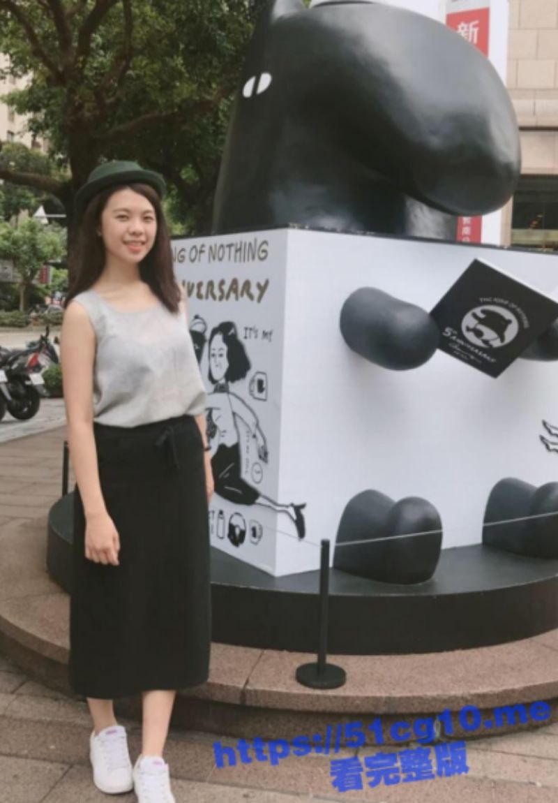 台湾新北辅仁大学 姚媛 不雅私拍泄密 清纯眼镜妹身材火辣 爆乳蜜臀都是大活！