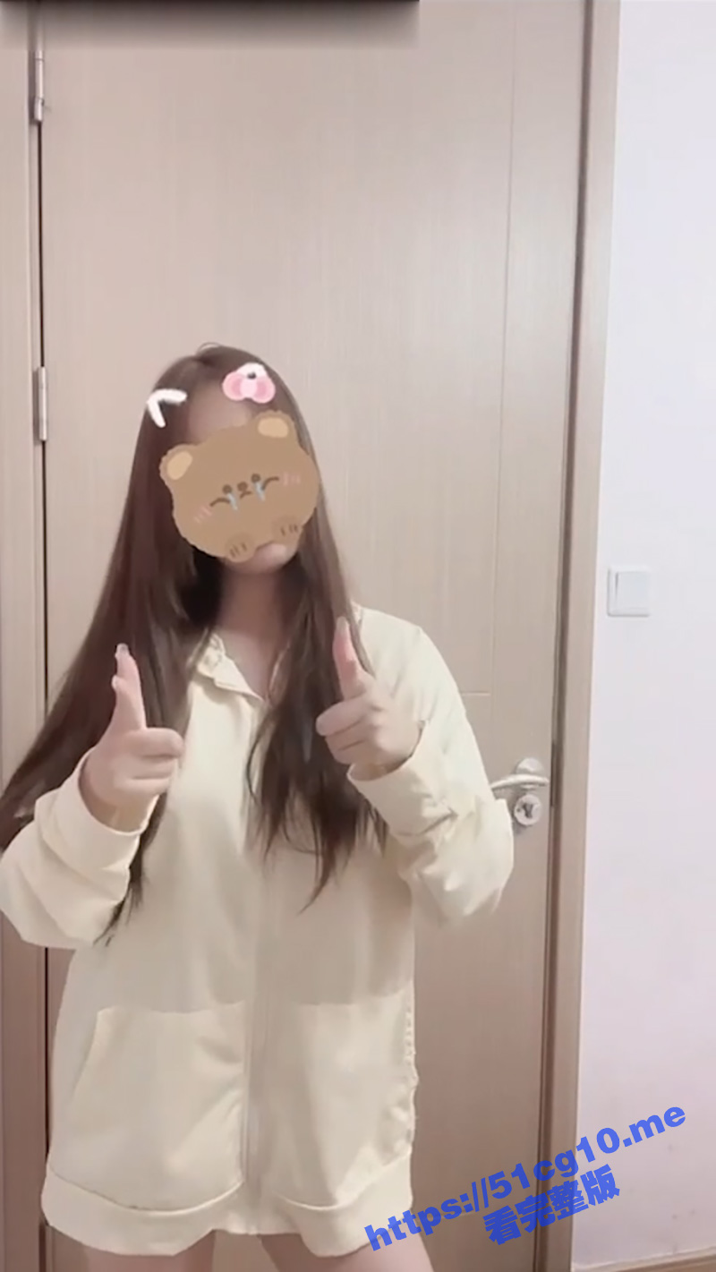 推特新晋舞姬 小桃子 裸舞大合集 白嫩胴体肉感十足 曼妙舞姿令人陶醉！