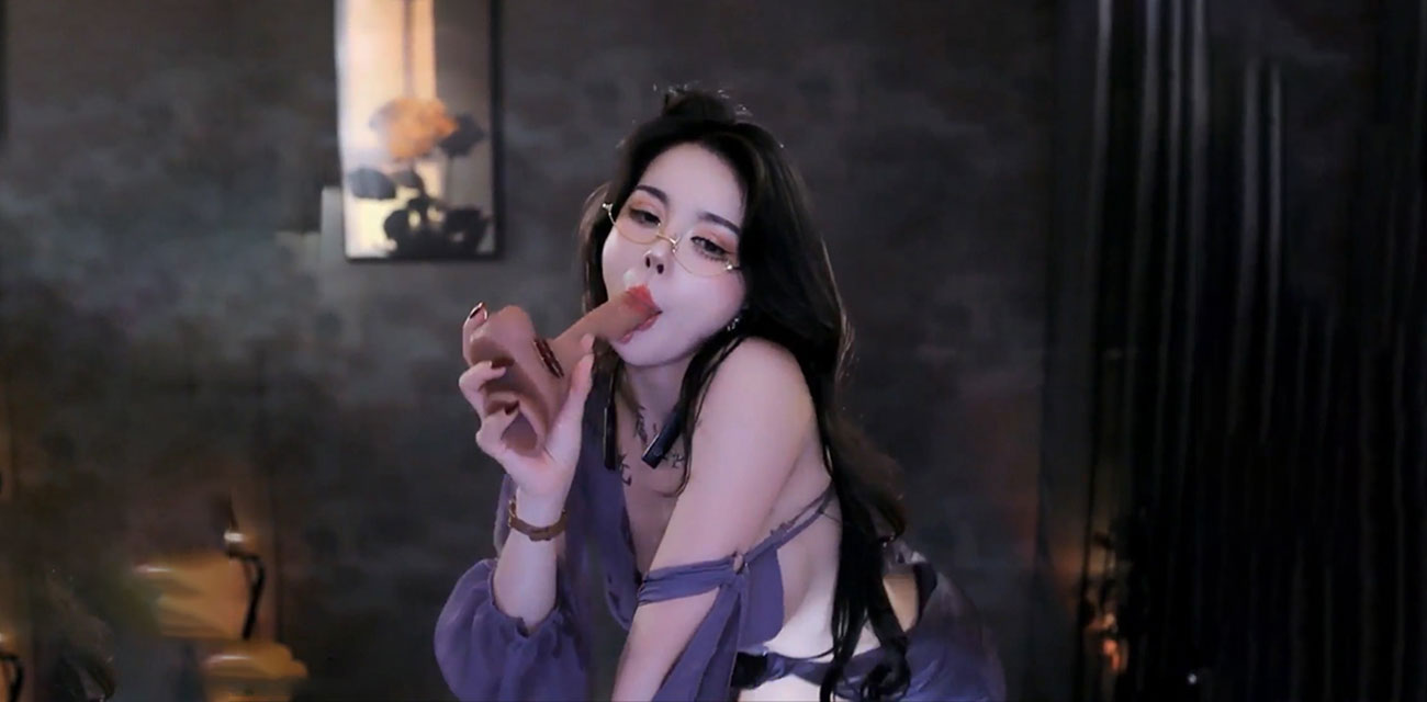 超美御姐女主播 温凉 福利作品合集 淫穴嫩菊紧致多汁 难得一见的极品炮架！