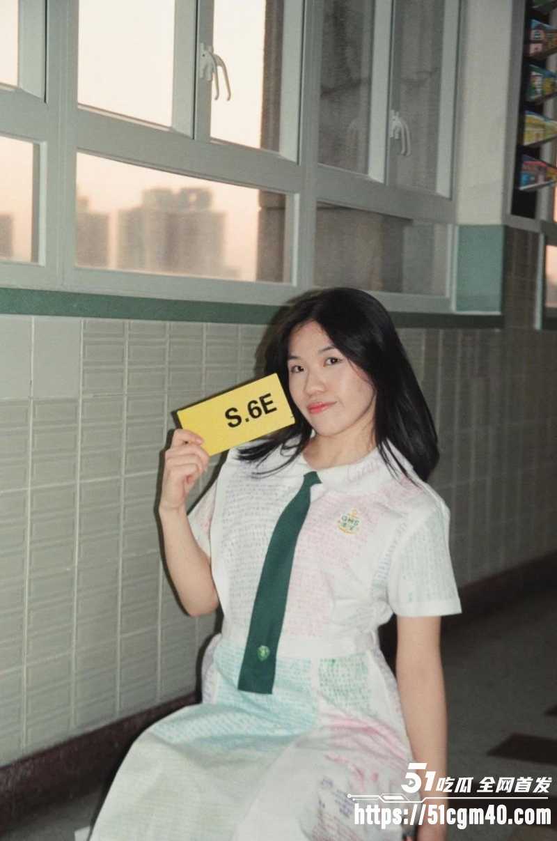 香港德望大一学妹 HayleyWong 被金主包养 后入猛打桩劲爆视频炸网 尺度超大