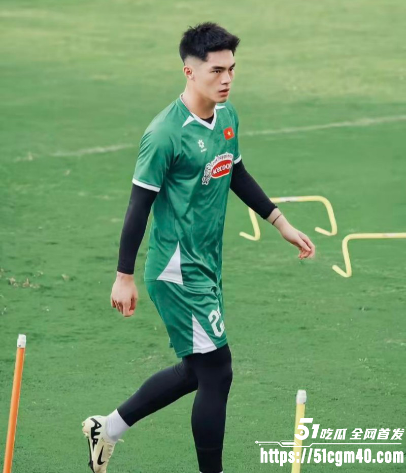 U17越南成为东南亚唯一晋级球队 并一举跃入2026年亚洲杯八强！