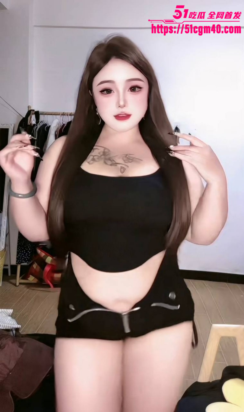 快手巨乳网红杨大大 最新合集流出 面对镜头展示梨形身姿 约炮金主无套打桩