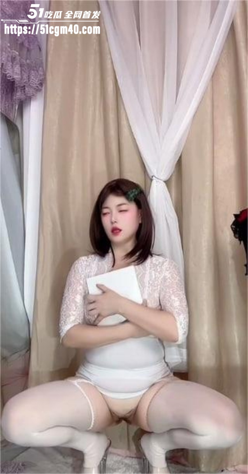 快手网红 憨妹跳嗨舞 定制福利合集 裸舞自慰模拟性爱 阳具猛怼蜜穴呻吟不停