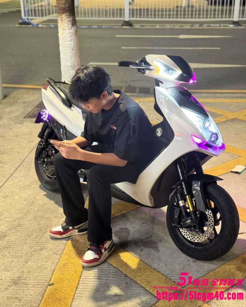大良马文轩 骗炮渣男曝光 威胁分手强脱裤夺第一次 天天逼炮不给就闹分手！