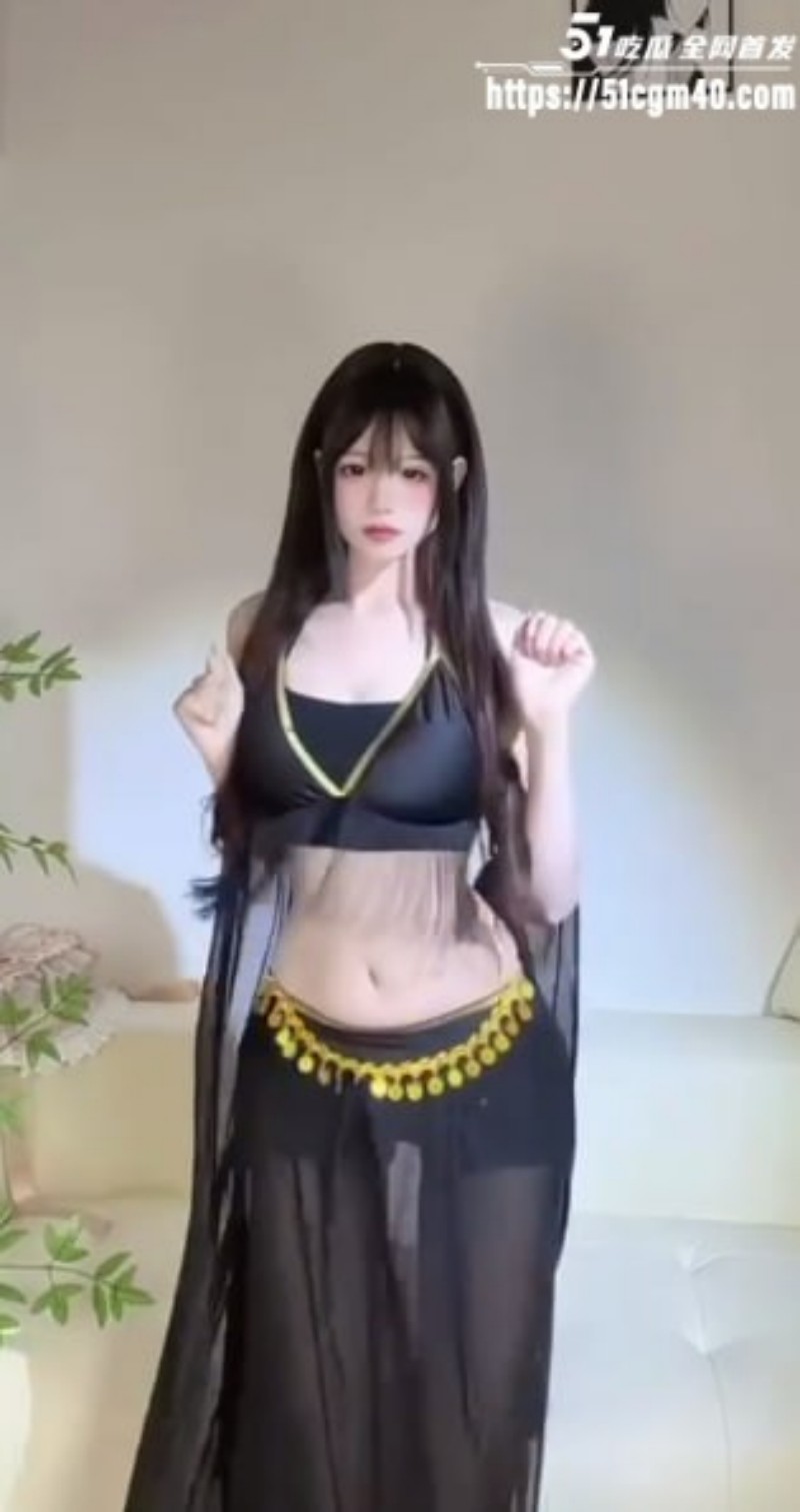 抖音爆火神曲 来杯好茶摇一摇 热舞合集 多位女神全裸扭动 表情妩媚身材诱人