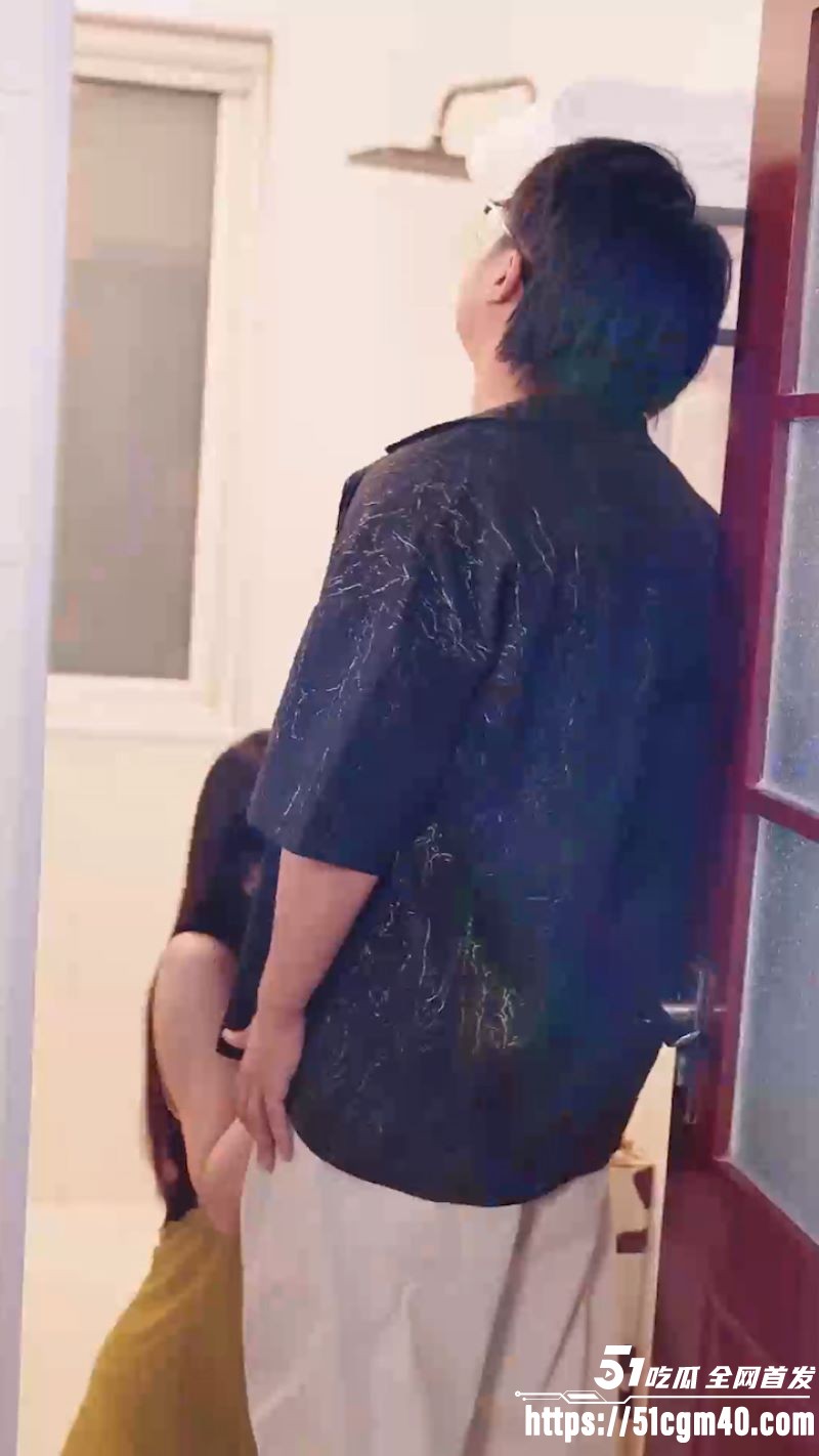 擦边短剧《欲海重生路》第二部 男主遭背叛意外重生 疯狂征服极品女人！
