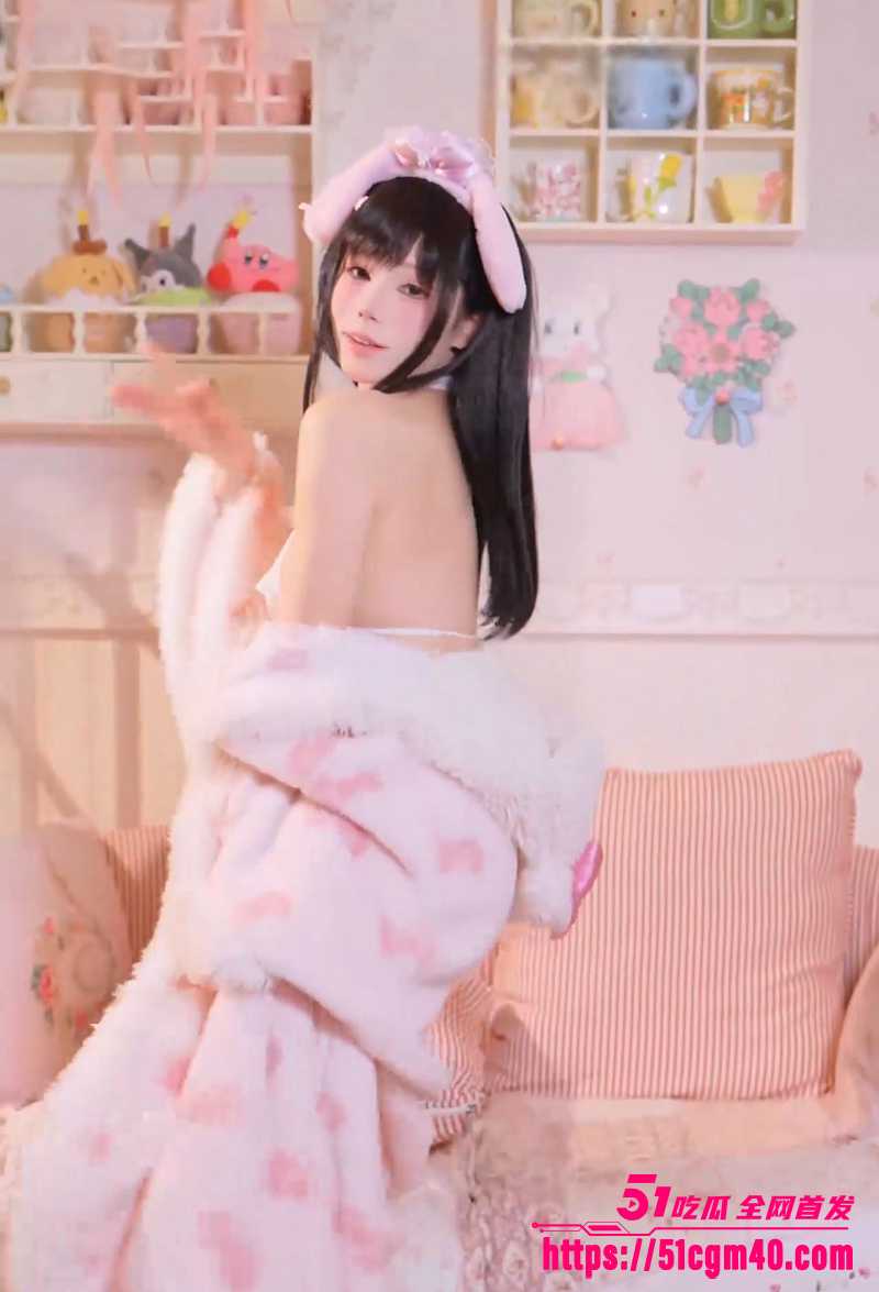 爆乳萝莉 咬一口兔娘 情趣福利 随乐曲摇奶摆臀 甜萌骚浪纯欲感拉满