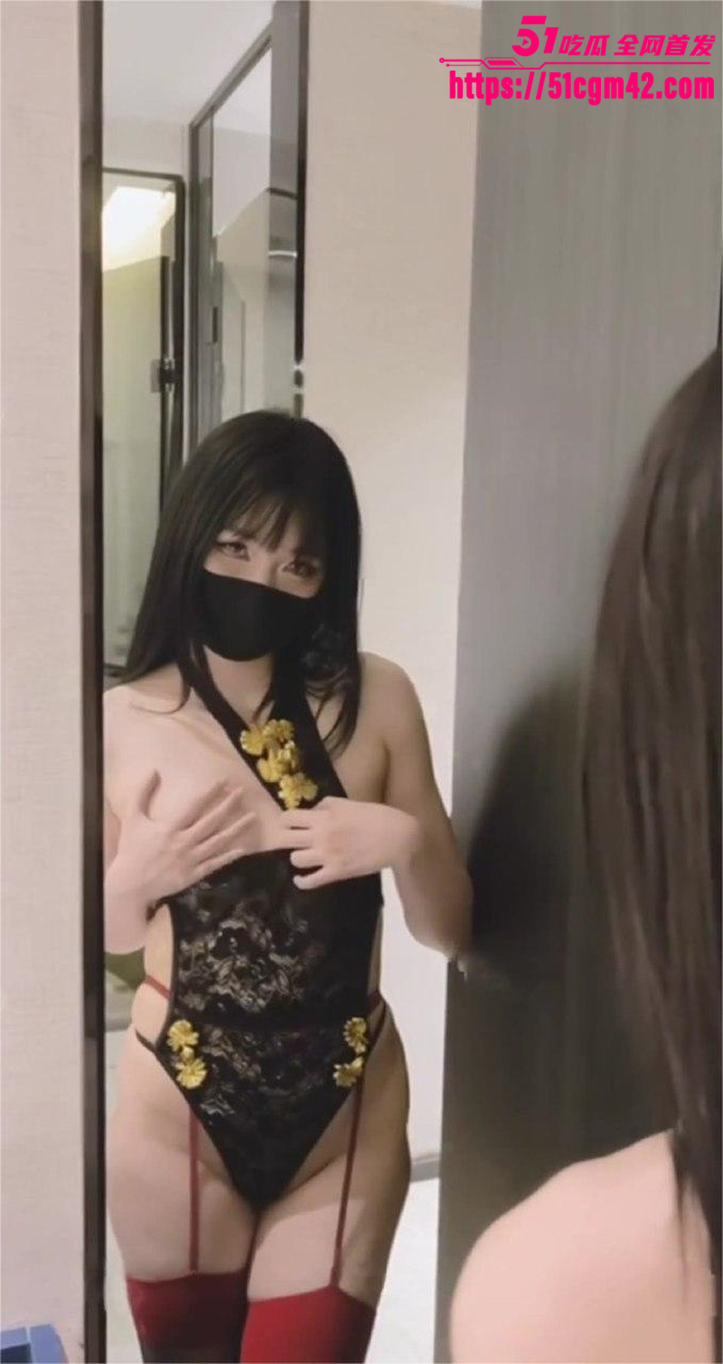 美乳尤物 养只果果 夹射篇 口交骑乘毒龙舔肛 黑丝足交射满美脚