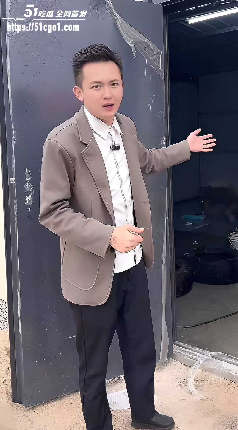 茂名二手车网红 森哥 婚内家暴出轨女助理 前妻直播开火渣男 曝光偷情视频！ 