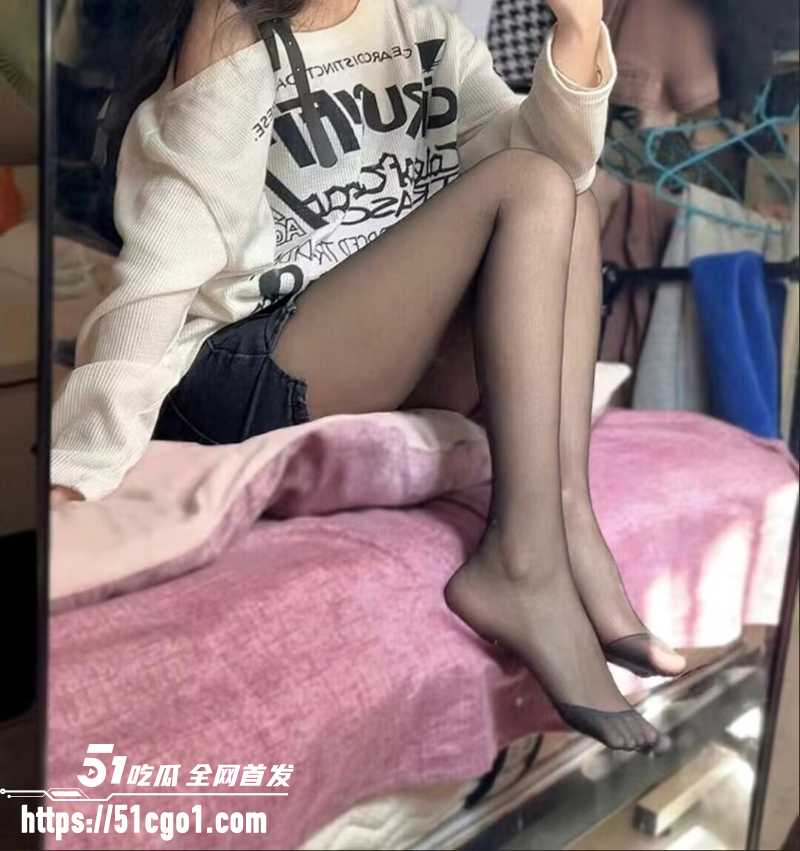 小米汽车销售 陈嘉奕 卖车送逼第二弹 贫乳娇躯侍奉金主 花样挨操博取业绩！