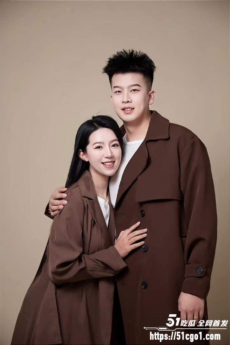 抖音2000万粉女网红 麦小登 与品牌方偷情人设坍塌 大量露骨聊天记录被曝出！